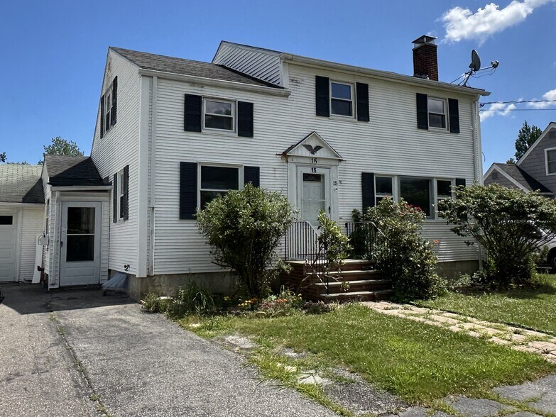 Building Photo - 15 Craigie St