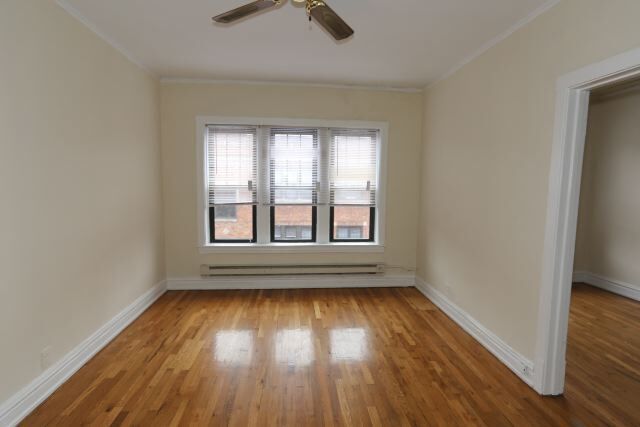 Building Photo - 629 W Cornelia Ave