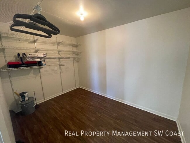 Building Photo - 17430 W Carnegie Cir