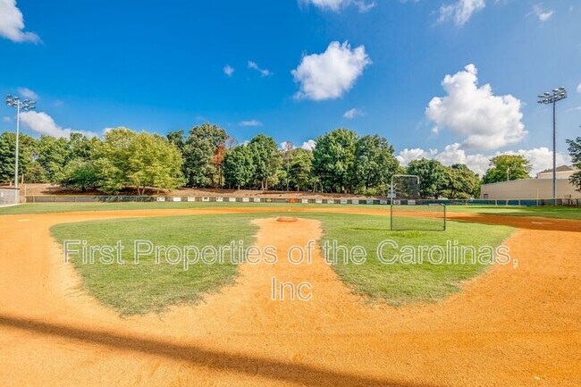 Building Photo - 26012 Misty Way Dr
