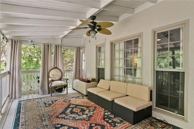 Building Photo - 2710 Abbottswell Dr