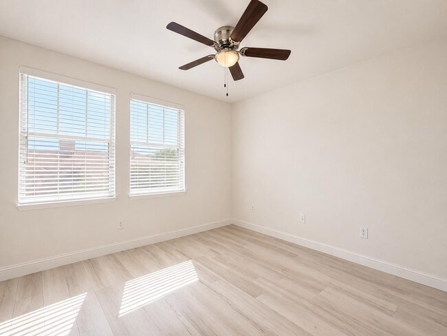 Building Photo - 780 Marina Del Ray Ln
