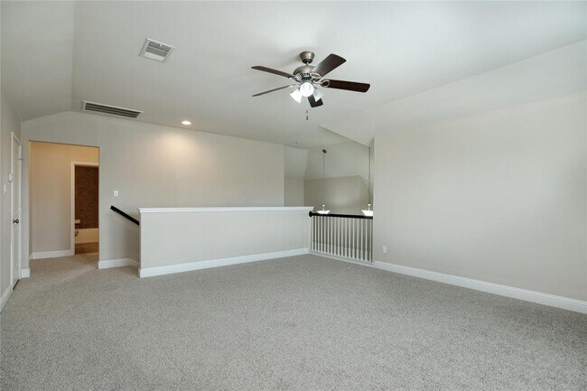 Building Photo - 1804 Elaina Loop