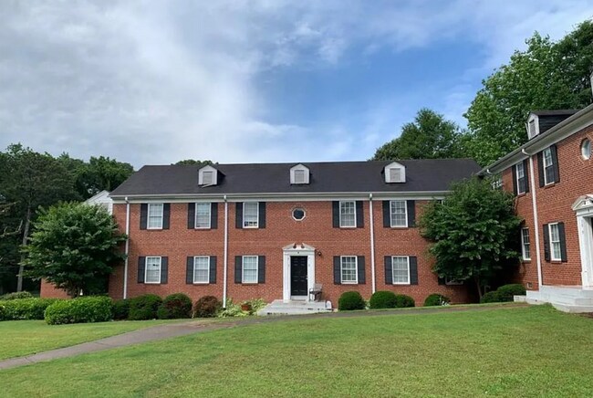 Primary Photo - 2367 Cascade Rd
