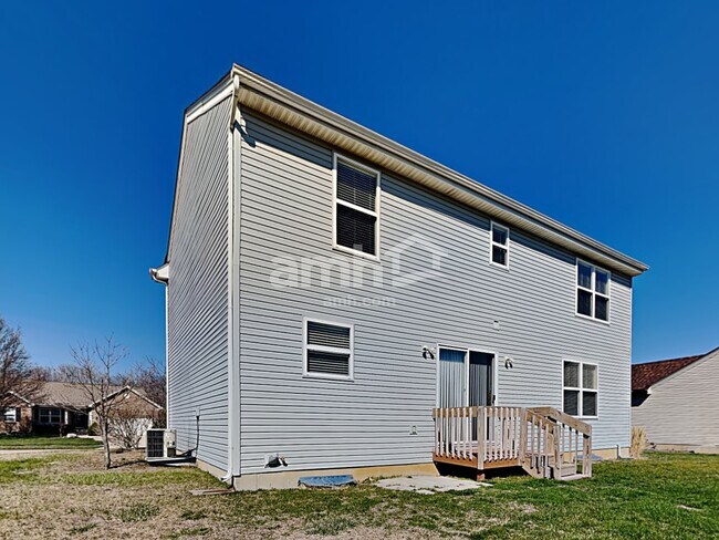 Building Photo - 1468 Vanderlyn Ct