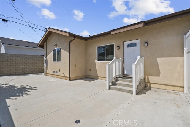 Building Photo - 6221 Elmer Ave