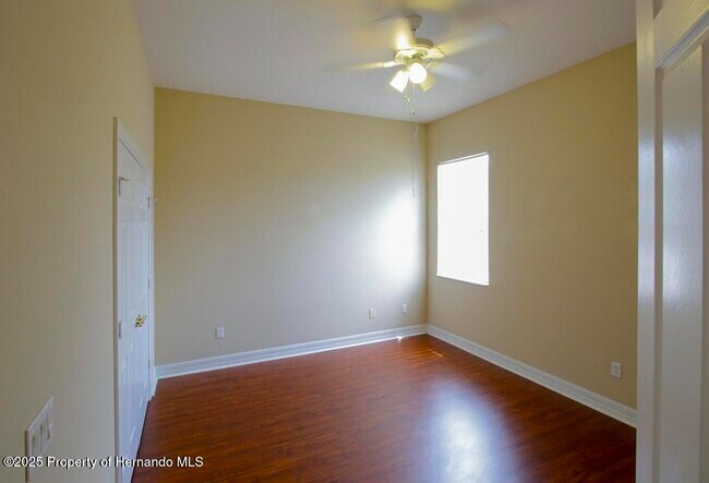 Building Photo - 4394 Edenrock Pl