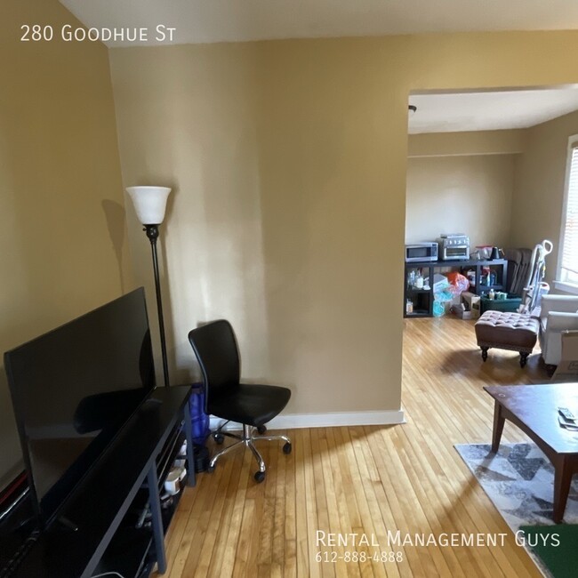 Building Photo - 280 W Goodhue St