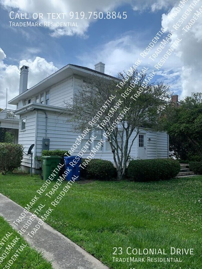 Building Photo - 23 Colonial Dr