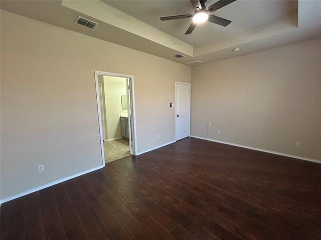 Building Photo - 4853 Gloucester Dr