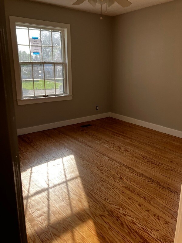 Building Photo - 3026 Dartmouth Ave