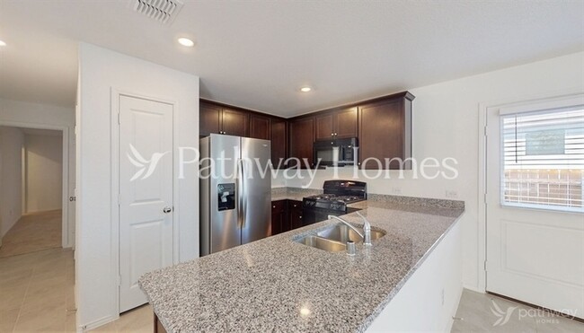 Building Photo - 8801 Red Fox Trl