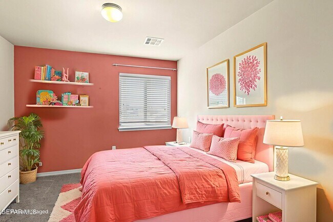 Building Photo - 14832 Bert Cameron Ave