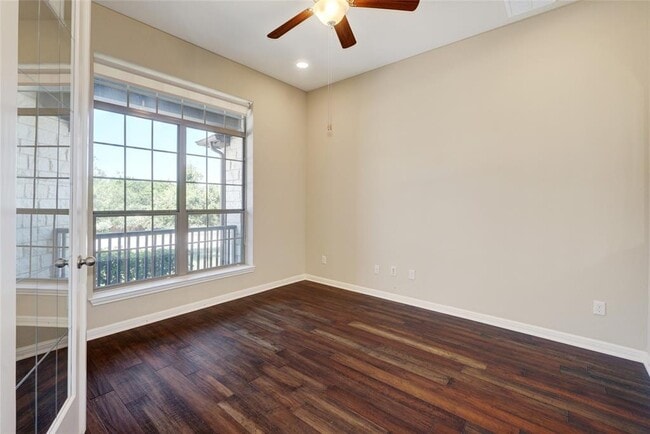 Building Photo - 220 Piedmont Hills Pass