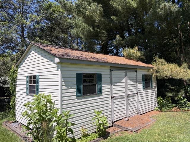 Building Photo - 115 Columbia Dr