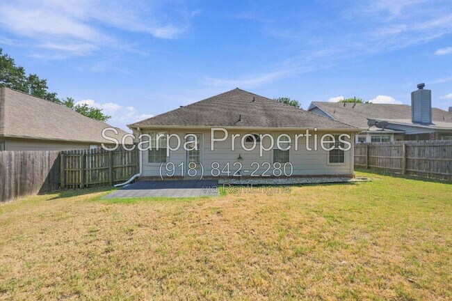 Building Photo - 9311 E 95th Pl