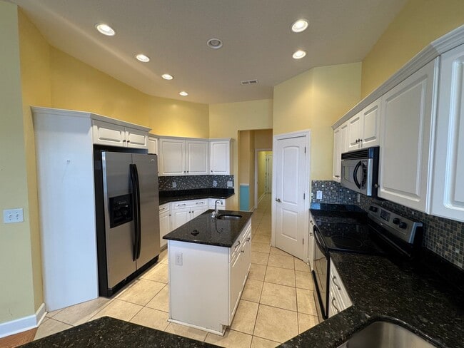 Building Photo - Little River - 3 Bedroom / 2 Bathroom House