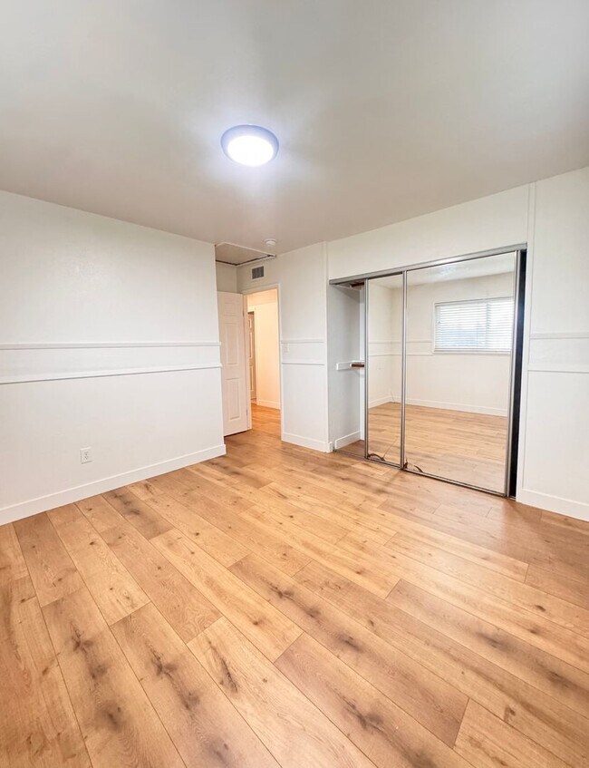 Building Photo - Available Now - Beautiful Ranch-Style Home with Pool