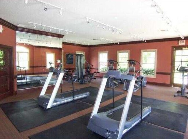 Building Photo - LONGWOOD: Gated Sabal Point Community- 2nd...