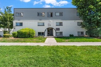 Building Photo - 751 S 300 E