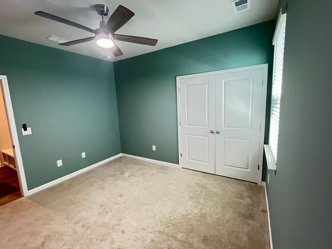 Building Photo - 1016 Chester Gln Ct