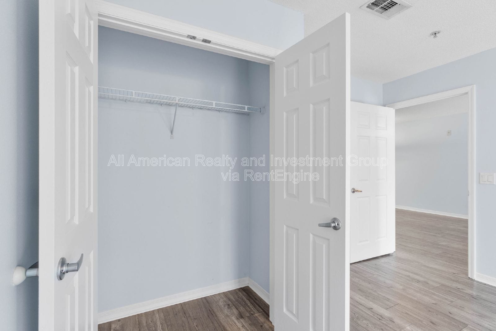 Building Photo - 4276 Calinda Ln