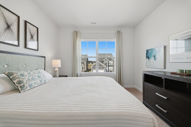 Building Photo - 2238 Sanibel Ln