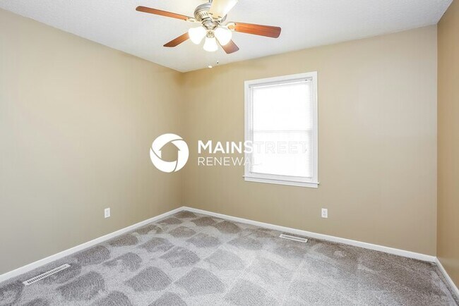 Building Photo - 3 Bedroom Pet-Friendly Home in Belton, MO with Main Street Renewal
