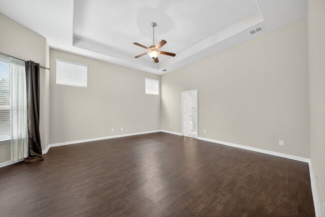 Building Photo - 1226 Hidden Cave Dr