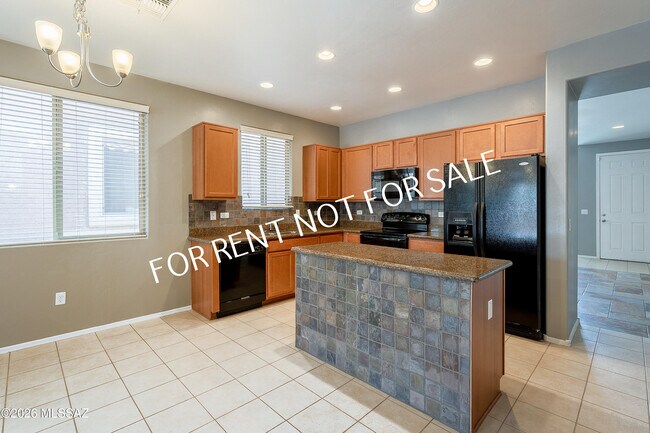 Building Photo - 7307 E Heartwood Dr