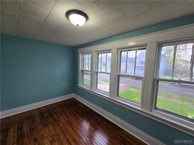 Building Photo - 162 Bickford Ave