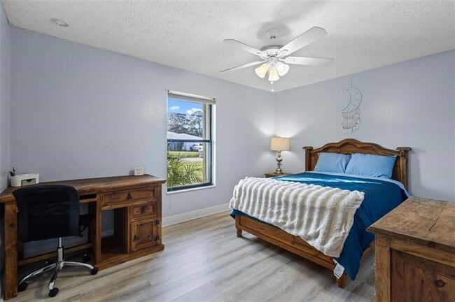 Building Photo - 5408 Birch Dr