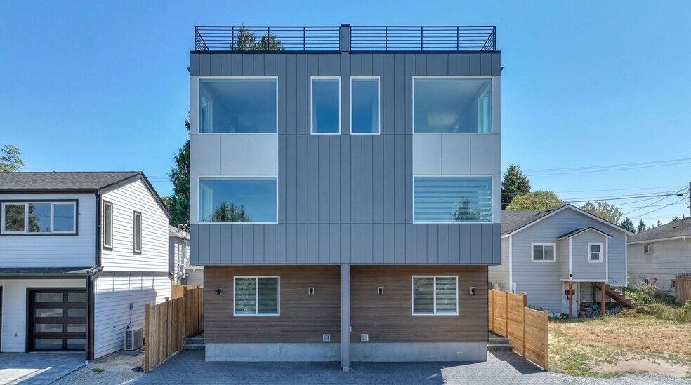 Building Photo - 5567 23rd Ave S