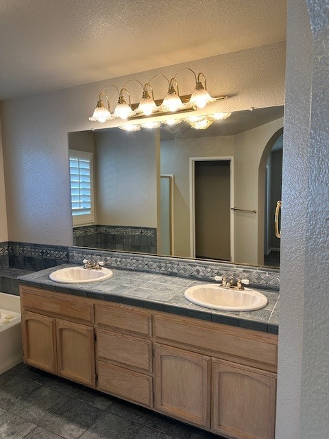 Building Photo - Modesto 5 Bedroom 3 Bathroom with a Pool