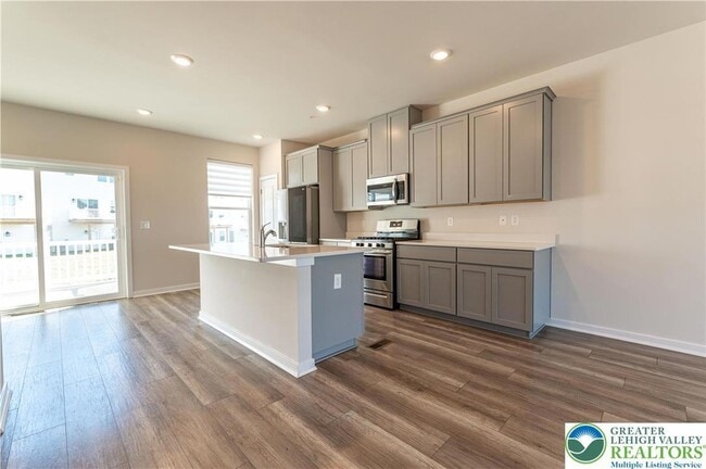 Building Photo - 4936 Brookside Ct