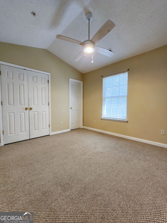 Building Photo - 142 Watercress Ct