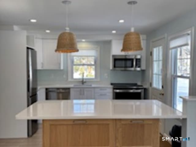 Building Photo - 18 Buttonball Rd