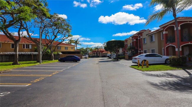 Building Photo - 15330 SW 134th Pl