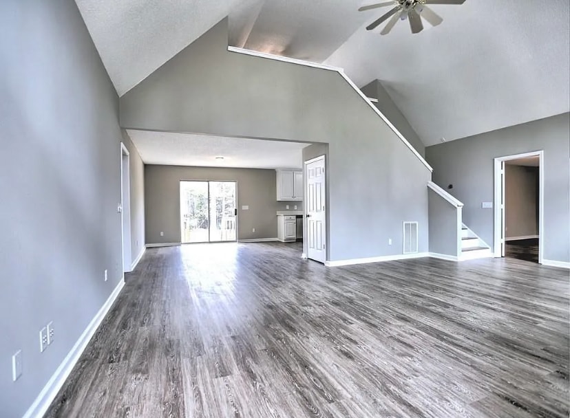 Building Photo - 1075 Roper Rd