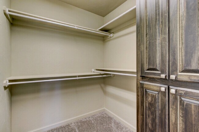 Building Photo - 8809 SW 55th St