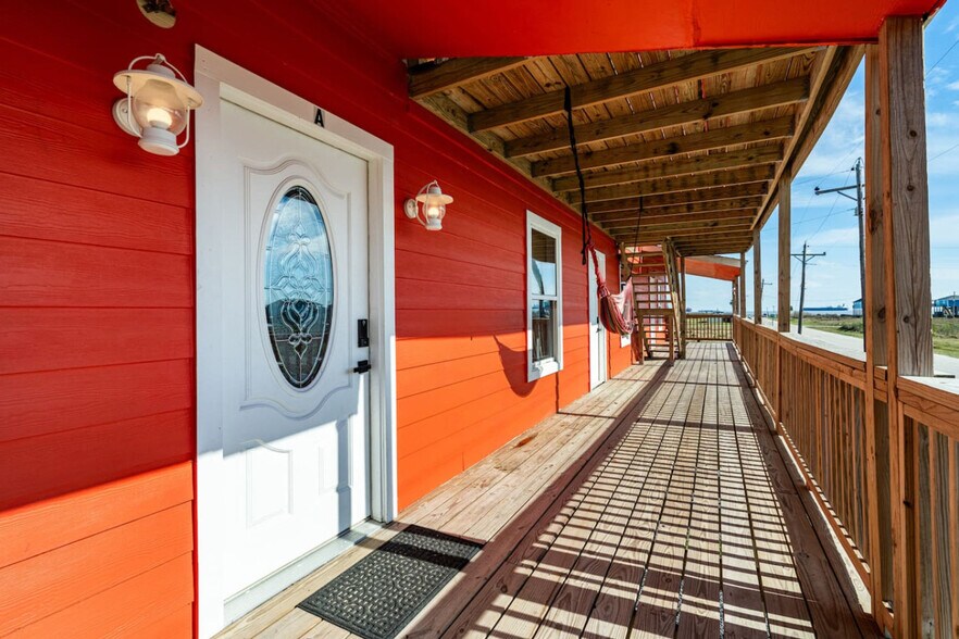 Building Photo - 920 17th St