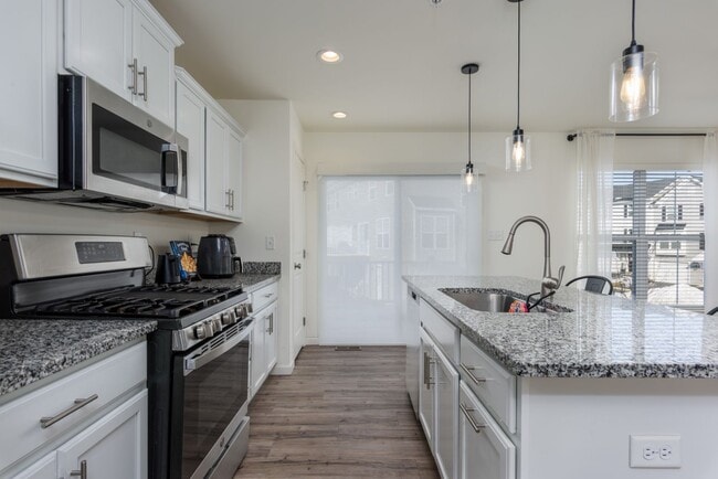 Building Photo - Beautiful 3bed, 2.5 bath in Harrisburg - Move in ready!