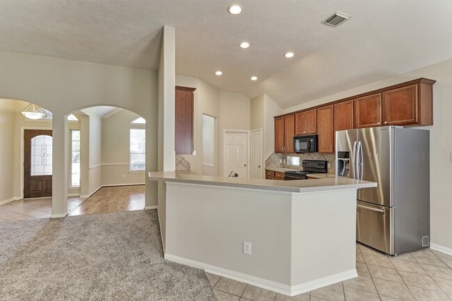 Building Photo - 126 S Regan Mead Cir