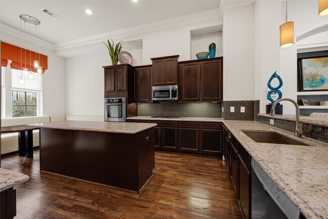 Building Photo - 5605 Cohn Meadow Ln