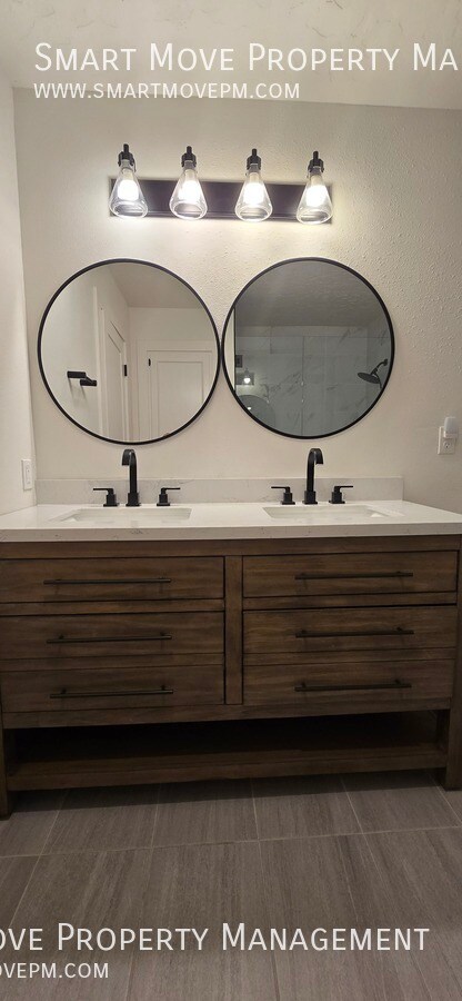 Building Photo - 4298 Catalpa-