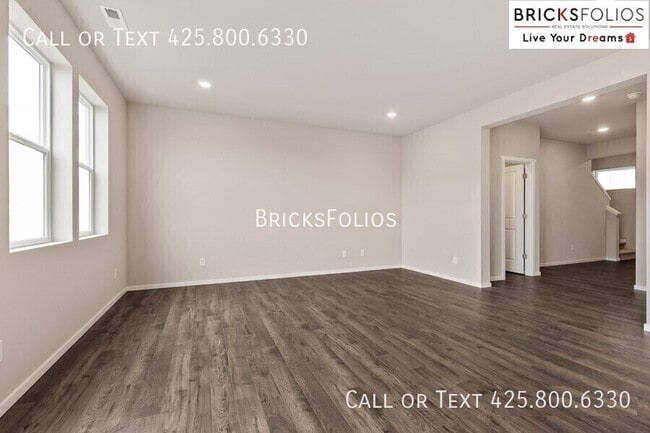 Building Photo - 1340 SW Pendleton Way