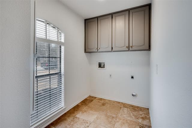 Building Photo - 7317 Century Dr