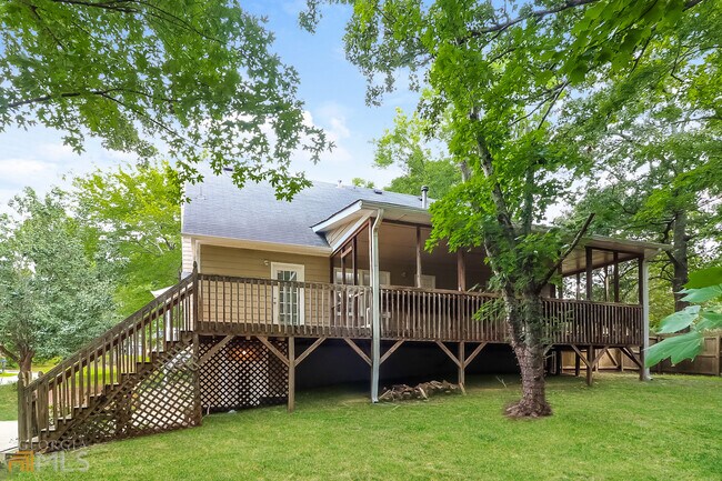 Building Photo - 260 Austin Dr