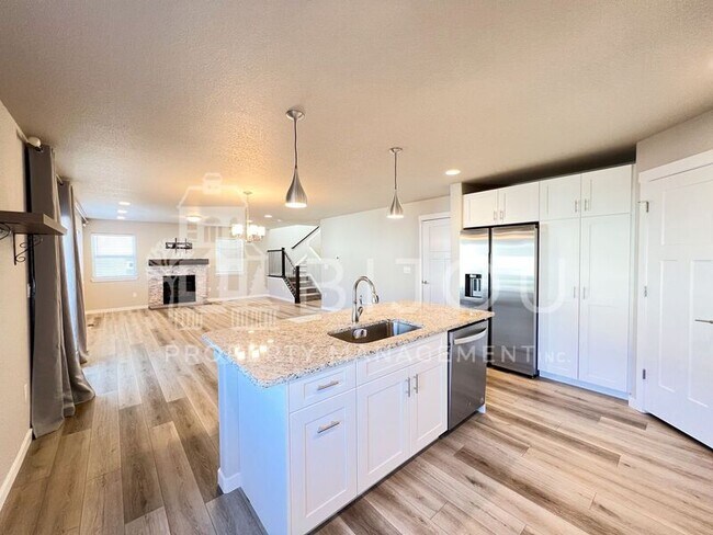 Building Photo - 4908 Wolf Moon Dr