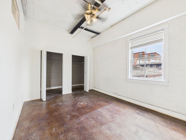 Building Photo - 15 N 18th St